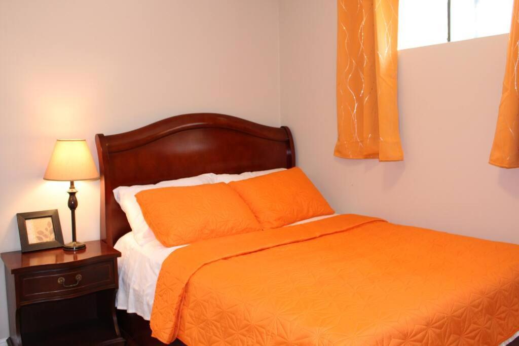 2-bedroom Basement With A Separate Entrance. Apartment Abbotsford